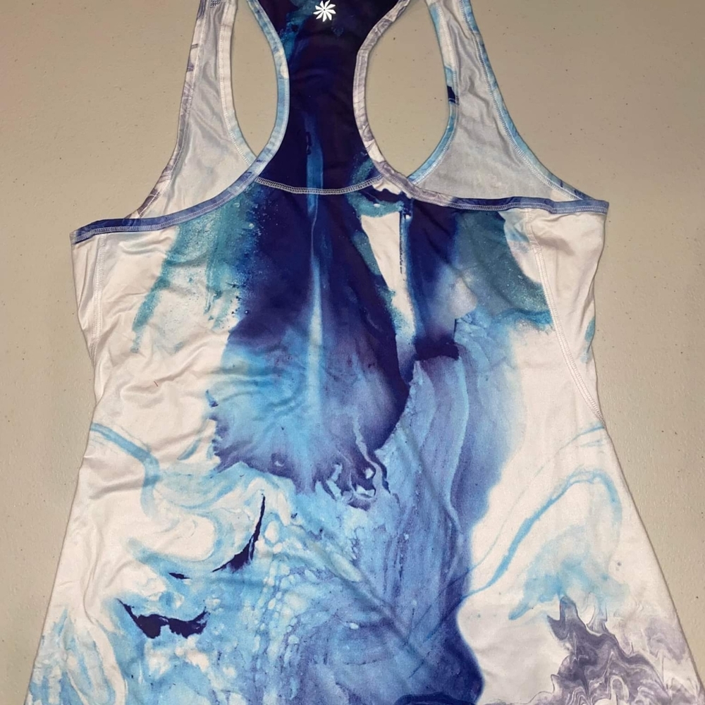 Athletic tank top